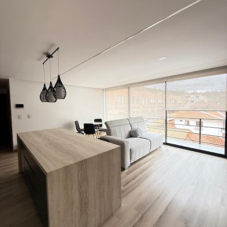 Impresionante Suite Doble A Estrenar En Cuenca Exterior foto